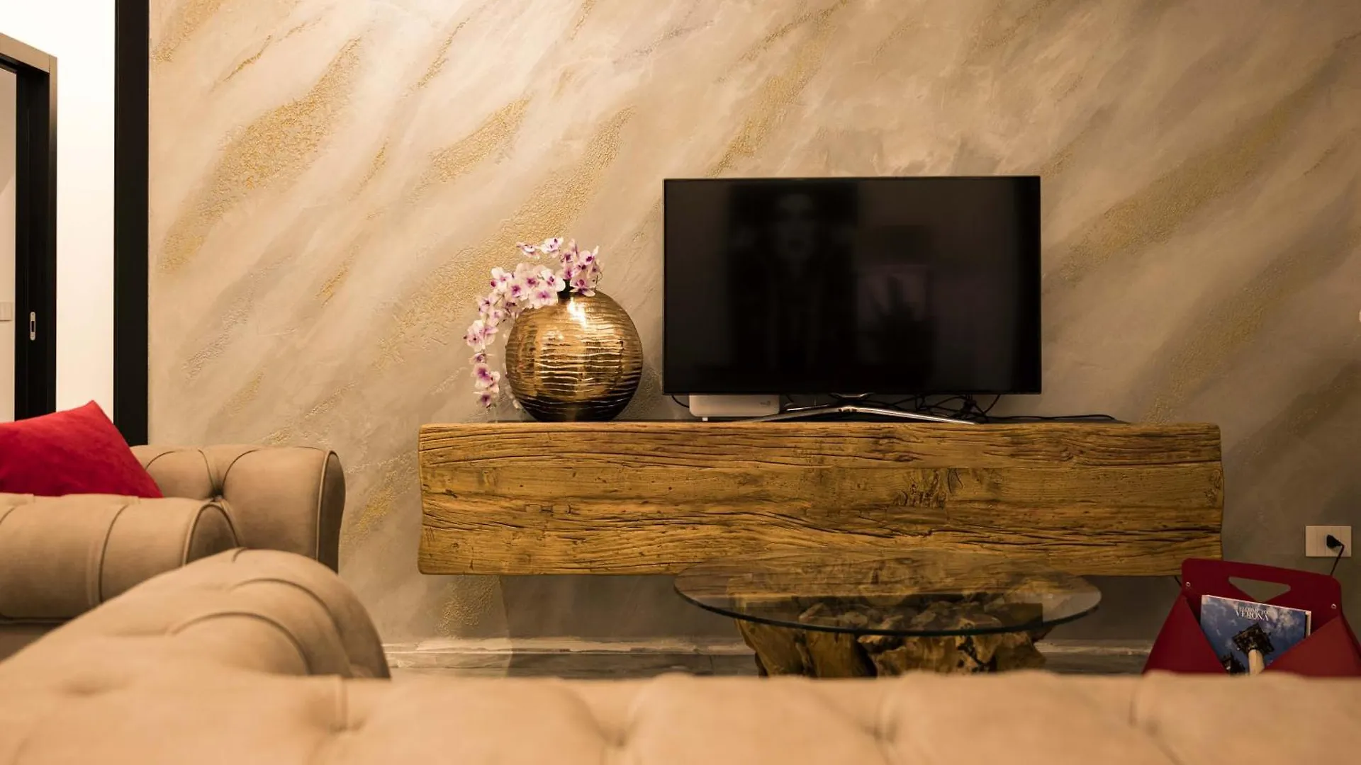 Panvinio 25 Apartment - Royal Welcome Verona