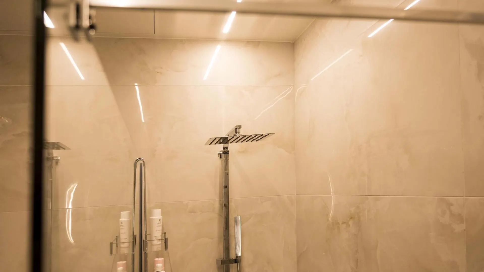 Panvinio 25 Apartment - Royal Welcome 베로나 0*,