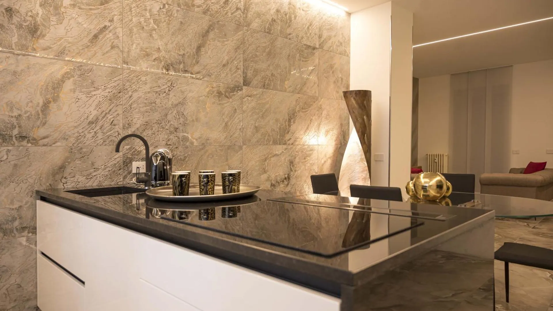 Panvinio 25 Apartment - Royal Welcome Verona