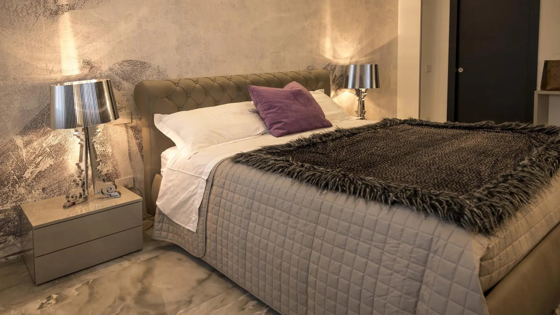 Panvinio 25 Apartment - Royal Welcome Verona